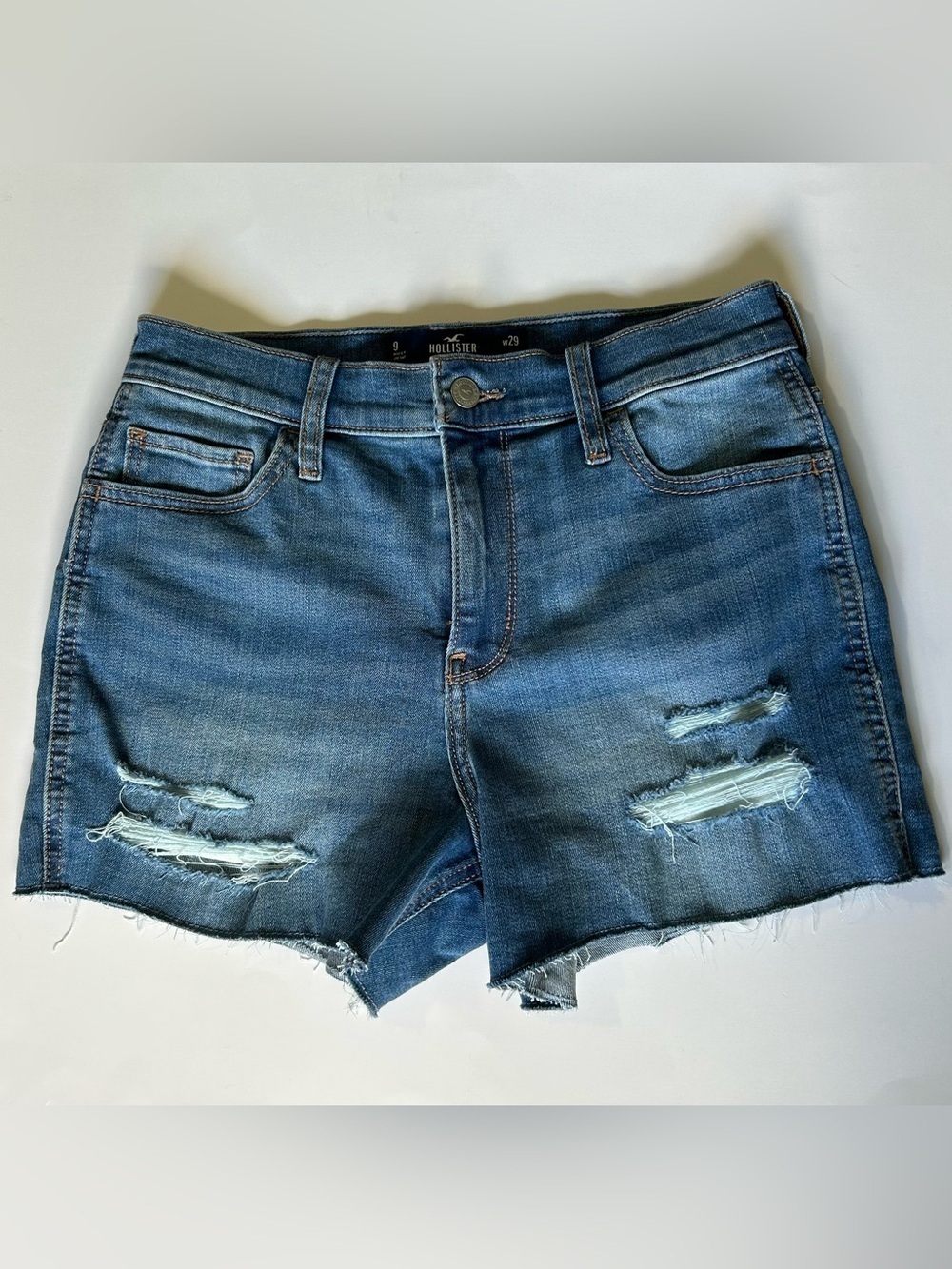Hollister Ripped Mid-Rise Denim Shorts Blue Wash Size 9 (W29)